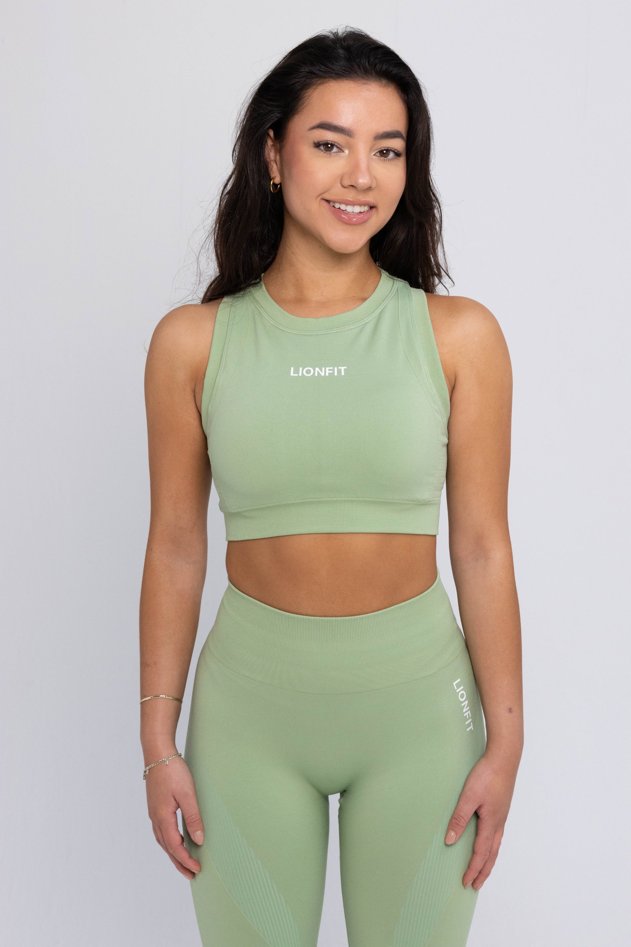 LIONFIT LEO HIGH NECK SPORTS BRA PERIDOT GREEN 1