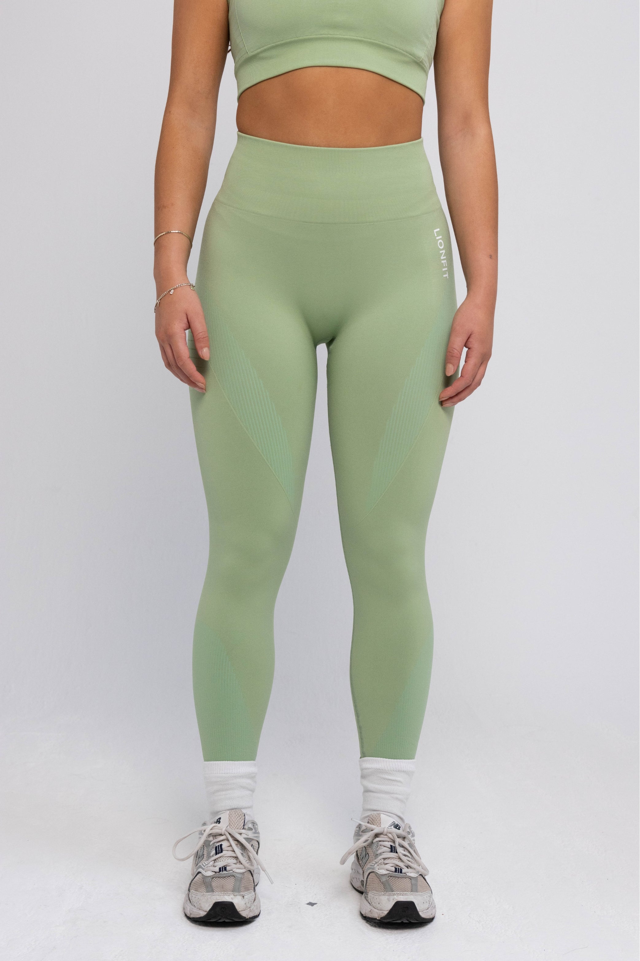 Leo Seamless Leggings Peridot Green - Lionfit