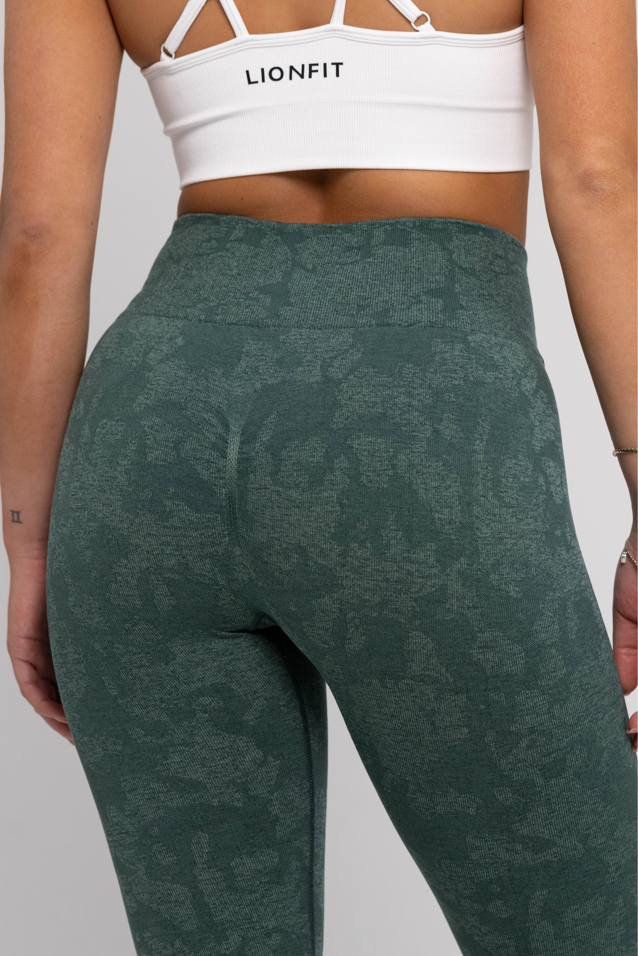 Seamless Leggings Green Camo - Lionfit