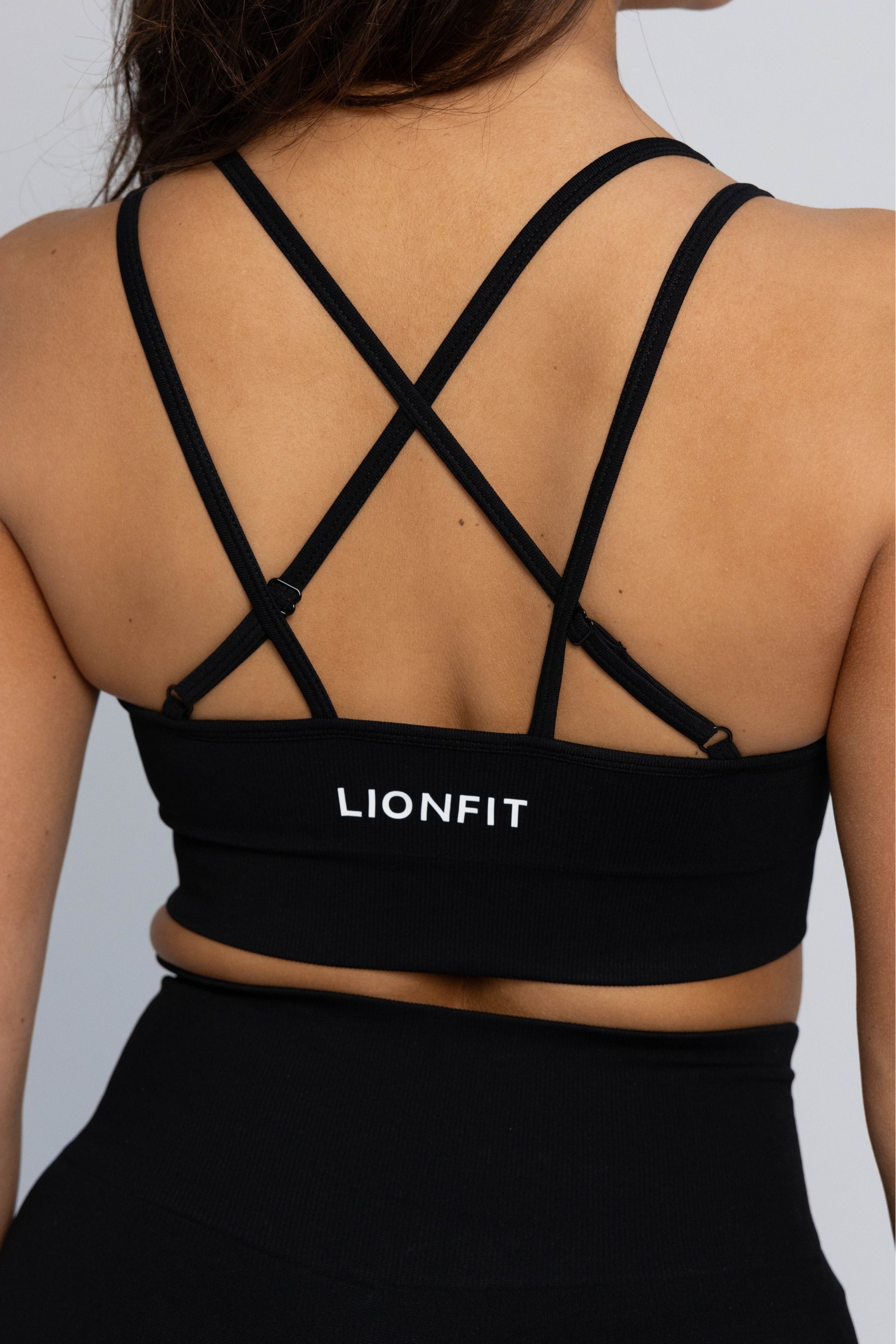 LIONFIT ZIRA SPORTS BRA BLACK CROSS 