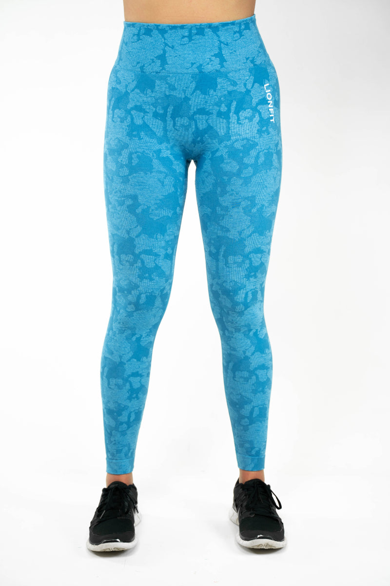 Seamless Light Blue Camo Legging Lionfit Front